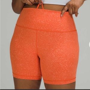 Lululemon Wunder Train High Rise Biker Shorts  8” Size 2